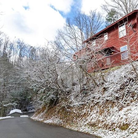 Cozy Cabin W/Hot Tub & Wifi In Gatlinburg Villa Esterno foto