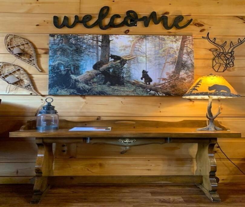 Cozy Cabin W/Hot Tub & Wifi In Gatlinburg Villa Esterno foto